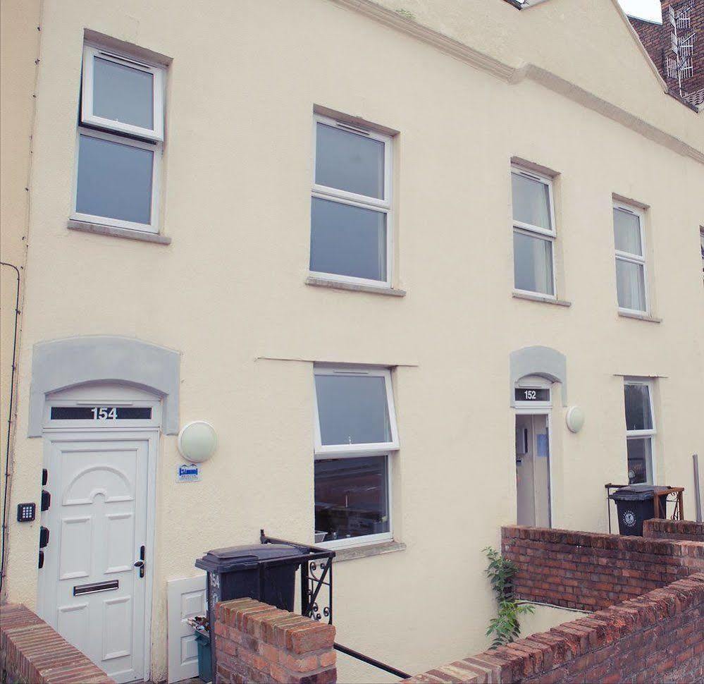 Bristol Serviced Lets - 152/154 Bath Road Dış mekan fotoğraf