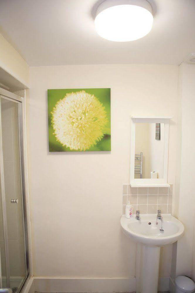 Bristol Serviced Lets - 152/154 Bath Road Dış mekan fotoğraf